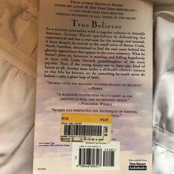 Nicholas Sparks Book True Believer - Picture 2 of 3